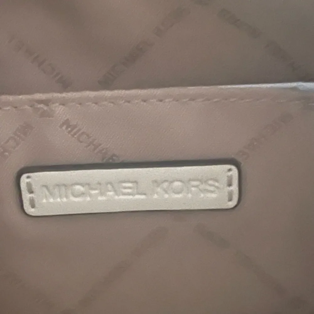 Michael Kors Cream Leather Bag
